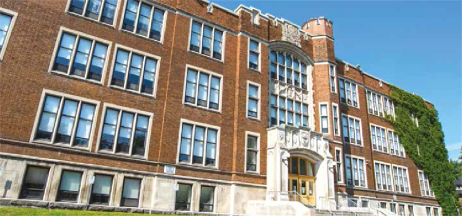 Picture of the front of Glebe CI